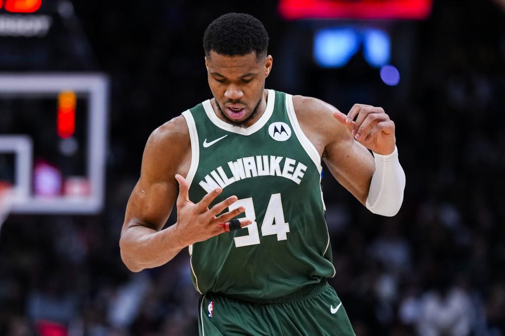 根据对手特 根据对手特