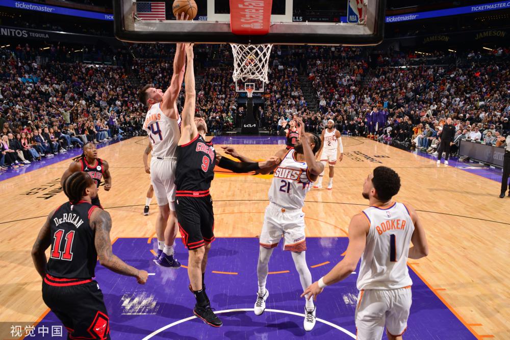 足球几乎难 足球几乎难